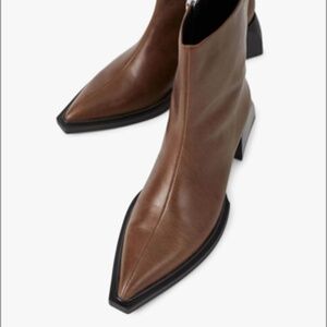 Vagabond Shoemakers Vivian Leather Bootie EU 40 (US Women's 9.5)
